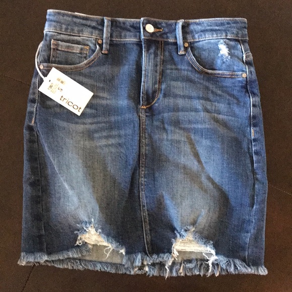 Denim blue skirt - Picture 3 of 3